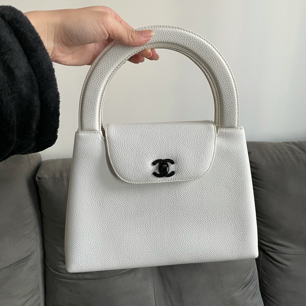 SOLD Vintage Chanel Caviar Top Handle